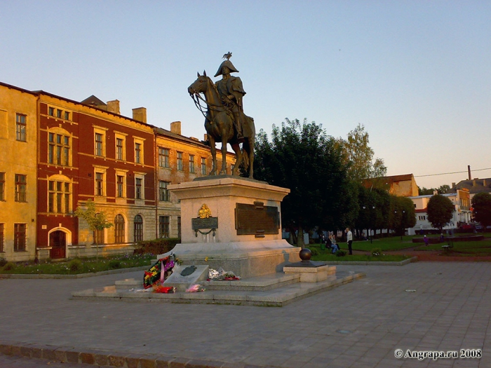 Памятник Барклаю-де-Толли, Черняховск